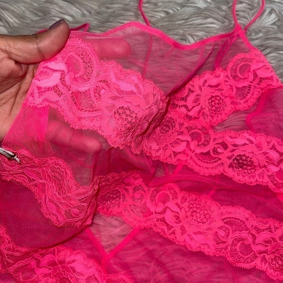 victoria secret lingerie - Picture 2 of 4